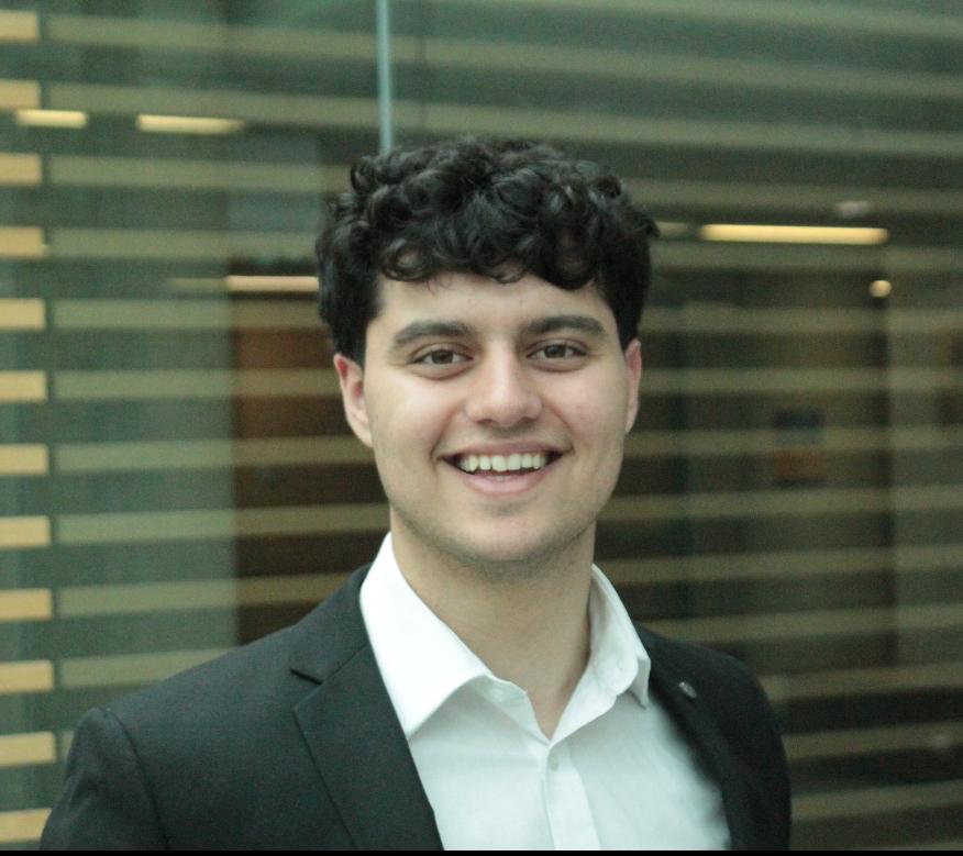 Founder of Webluxe, with 2 years of experience in in depth web development & SEO